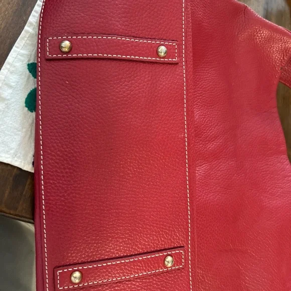 Red Leather Women's Bag - Picture 10 of 15